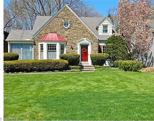 1st image of 21466 Cromwell Ave