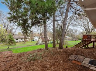 1465 18th Ave NW, New Brighton, MN 55112