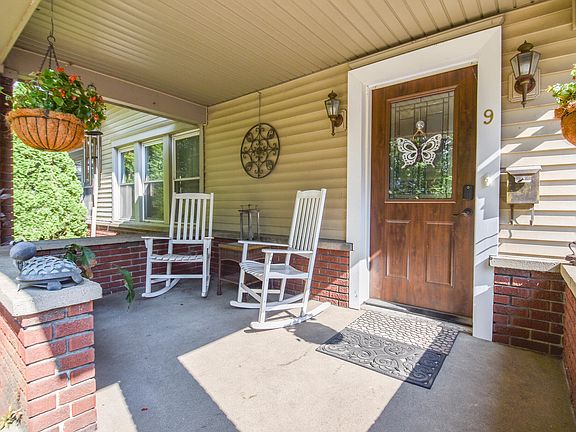 3rd image of 9 Cornwell Ct