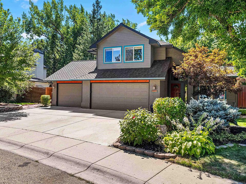 1st image of 8084 W Arapaho Ct