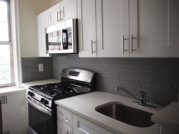 3rd image of 34-20 74th St #5C