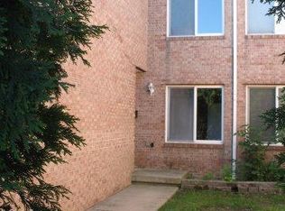 1317 E Harding Dr, Urbana, IL 61801