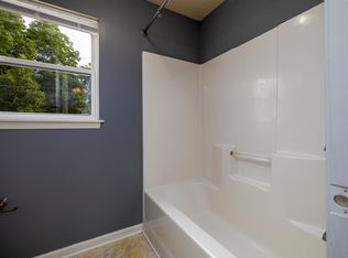 1303 Swindell St, Chesapeake, VA 23324