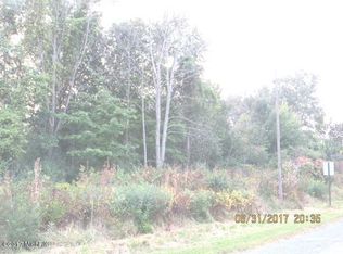 3250 Eaman Rd, Benton Harbor, MI 49022