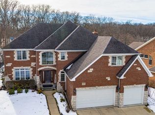 737 W Ruhl Rd, Palatine, IL 60074