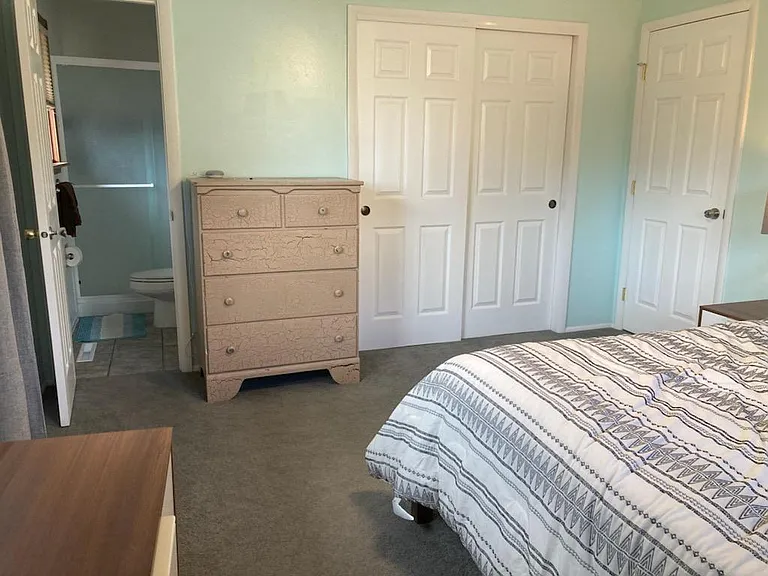 Master bedroom with its own bathroom. Large closet