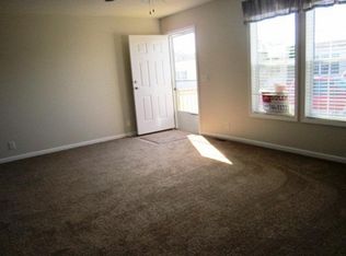 817 Kirkwood Dr, Middleville, MI 49333