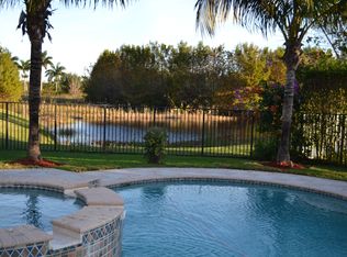 3707 W Gardenia Ave, Fort Lauderdale, FL 33332