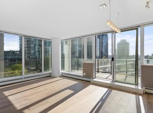 1325 Rolston St #509, Vancouver, BC V6B0M2