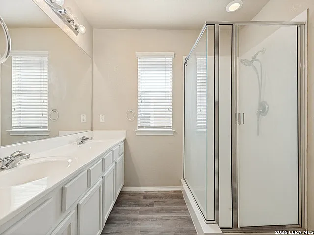 6607 Biscay Bay — Photo 10
