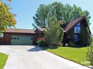 3254 Scenic View Dr, Elko, NV 89801