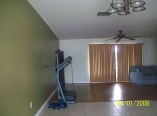 3932 SE 10th Ave, Cape Coral, FL 33904