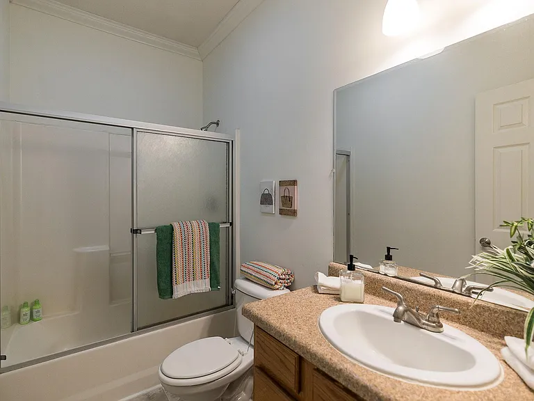 279 Arch St — Photo 18