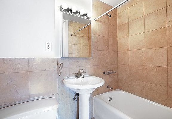 5th image of 253 W 72nd St APT 2104
