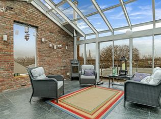 138 Berkeley Pl #2, Brooklyn, NY 11217