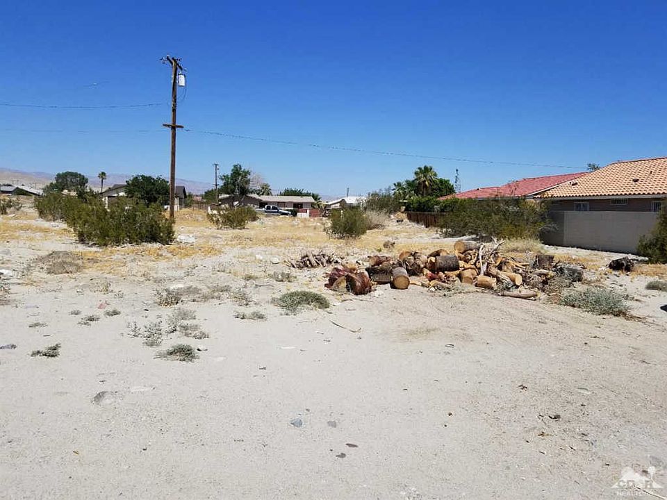 1st image of 30122 Calle Jessica