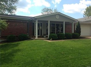 2277 Sunley Ln, Chesterfield, MO 63017