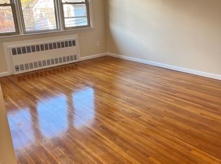 (Undisclosed Address), Staten Island, NY 10306