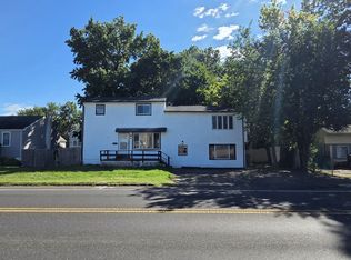 1019 Green Ln, Levittown, PA 19057
