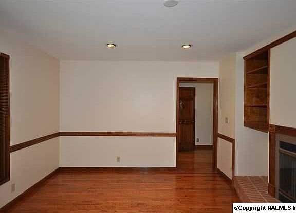 4th image of 127 Southwood Dr
