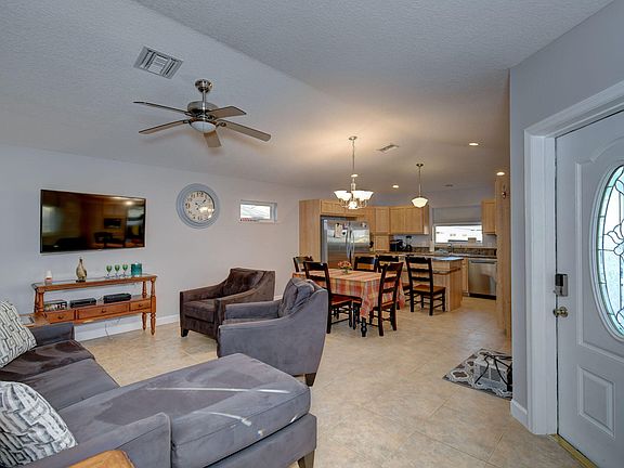 5th image of 1353 Nettles Boulevard