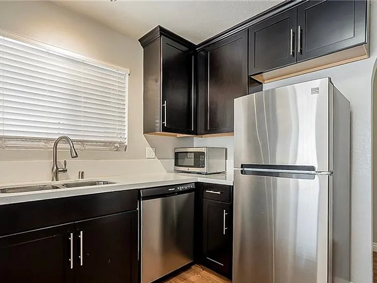 2200 S Fort Apache Rd #2213 — Photo 4