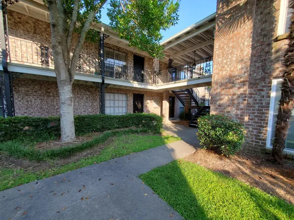 860 Colony Dr #A-1, Charleston, SC 29407