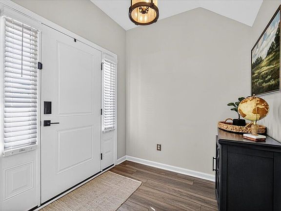 4th image of 604 Dunswell Dr