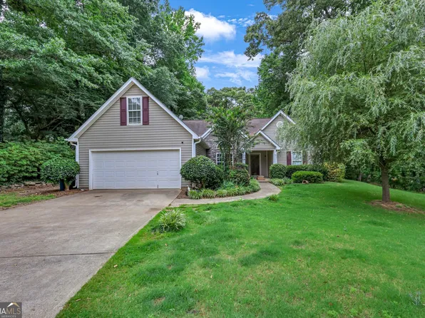 2657 Wildwind Dr, Bethlehem, GA 30620
