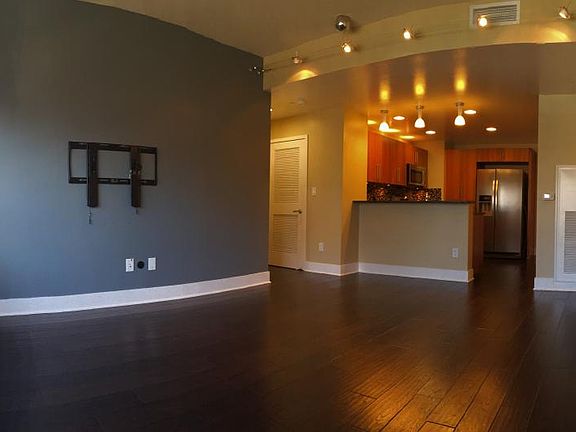 Living Room/Kitchen