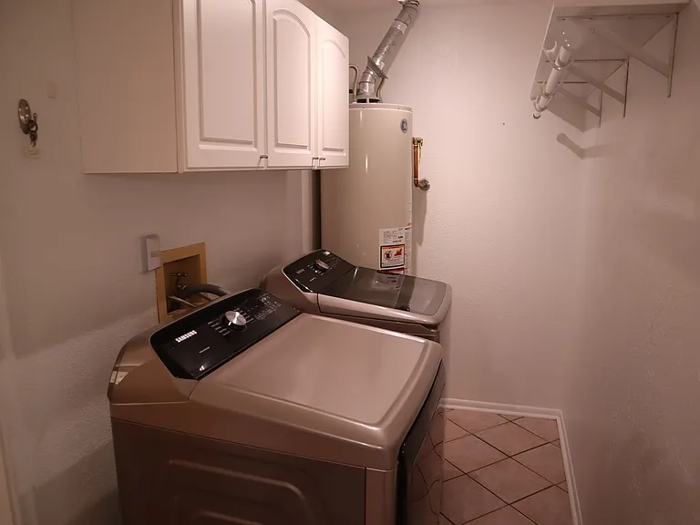 3159 E Choctaw Dr — Photo 25
