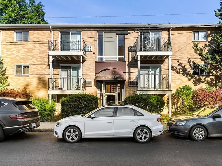 87 Cedar St #5 — Photo 25