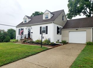 730 Mayhill Rd, Springfield, OH 45504