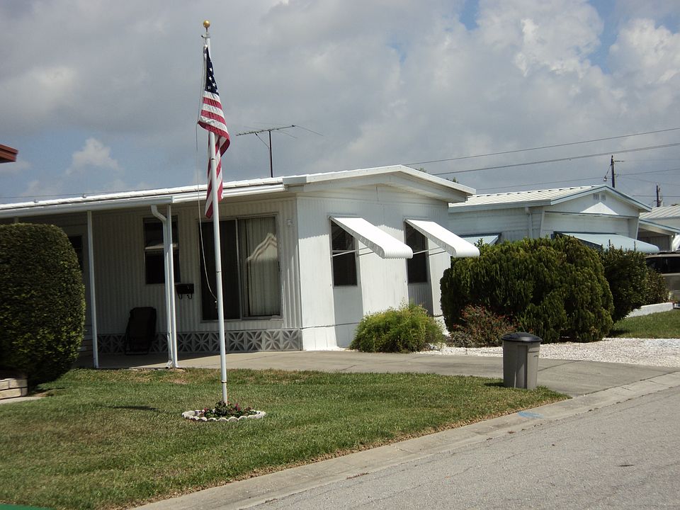1st image of 109 49th Avenue Dr W