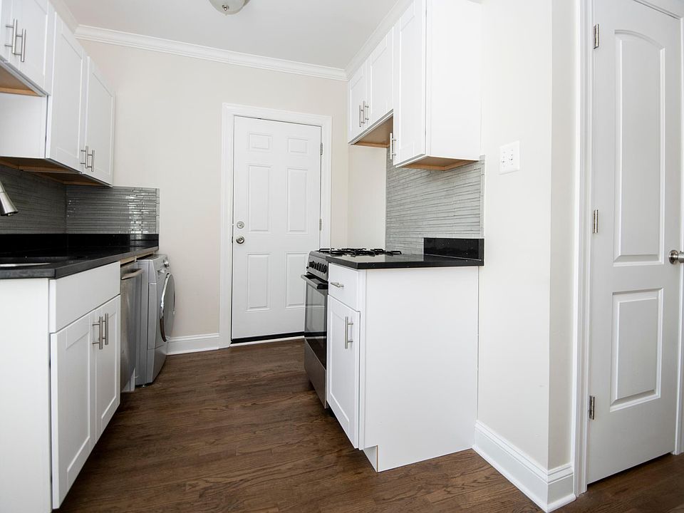 1st image of 3817-3819 N Greenview Ave #3817-3E