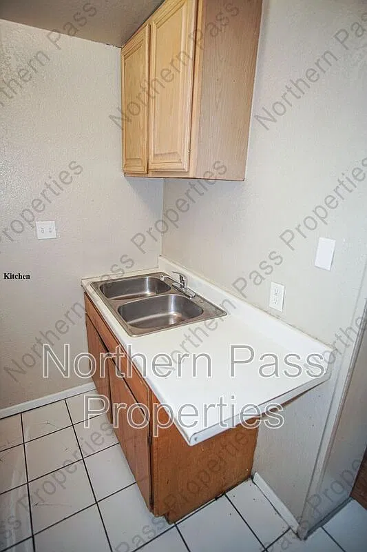 1 bed, 1.0 bath, 400 sqft, $685 — Photo 4