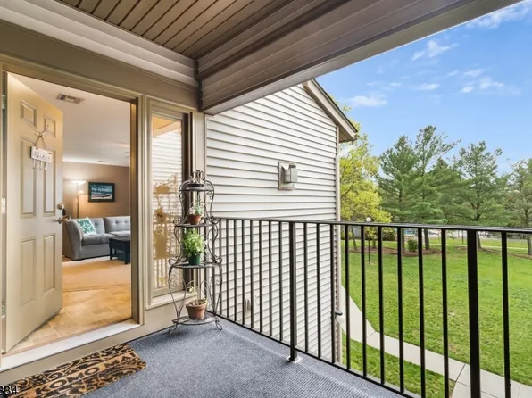 12 Sam Bonnell Dr, Union Twp., NJ 08809