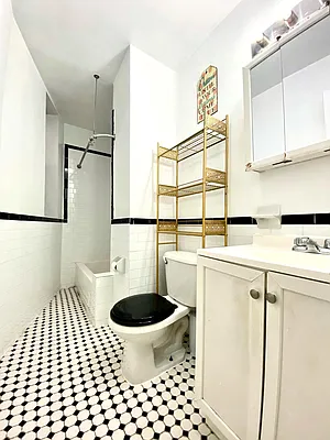 Rented by Dom & E Property Management | media 17