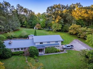 31 Davis Rd, Sylva, NC 28779