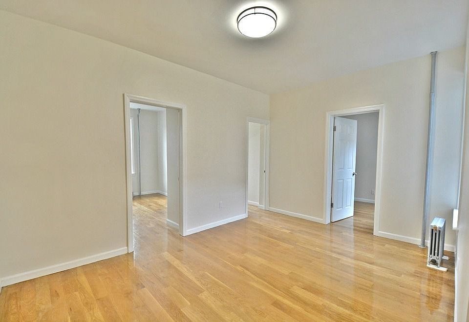 1st image of 249 13th St APT 20