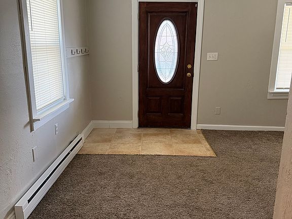 5th image of 418A 1st St