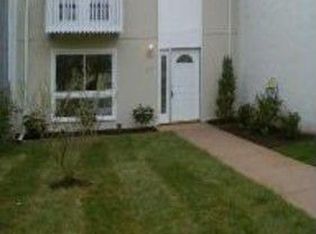 219 N Cottage Rd, Sterling, VA 20164