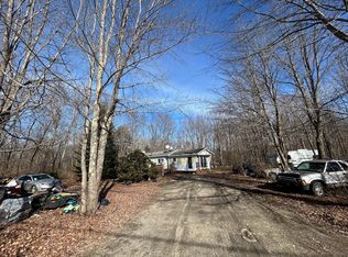 1111 Post Rd, Bowdoinham, ME 04008