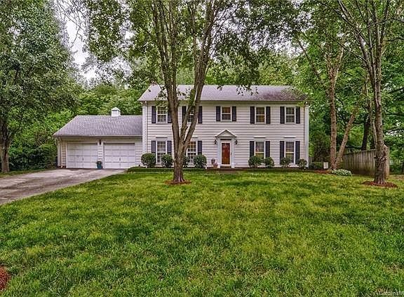 2nd image of 2138 Dembrigh Ln