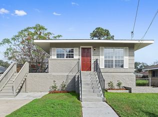 4215 Mendez St, New Orleans, LA 70126