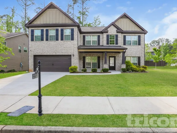 2332 Red Hibiscus Ct, Atlanta, GA 30331