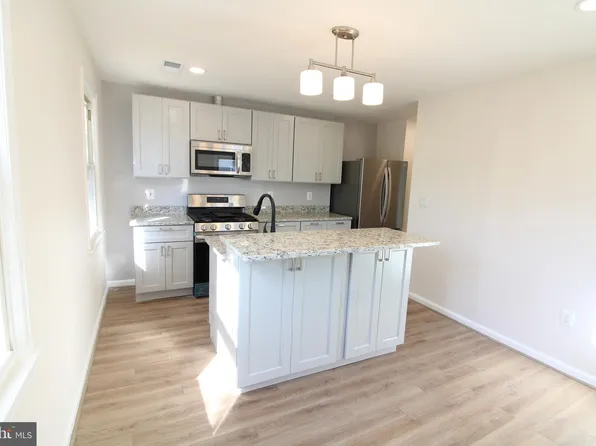 24 E Reed Ave, Alexandria, VA 22305