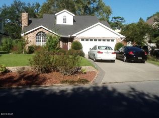2811 Country Club Dr, Lynn Haven, FL 32444