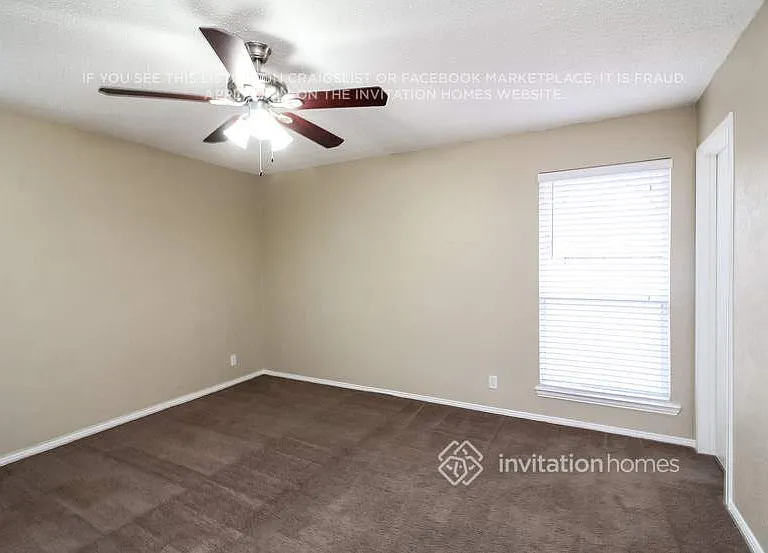 2704 N Bell Ave — Photo 18