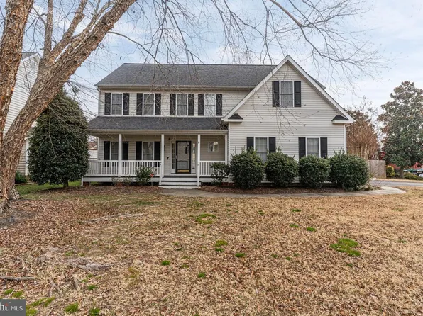 12655 Green Garden Way, Chester, VA 23836